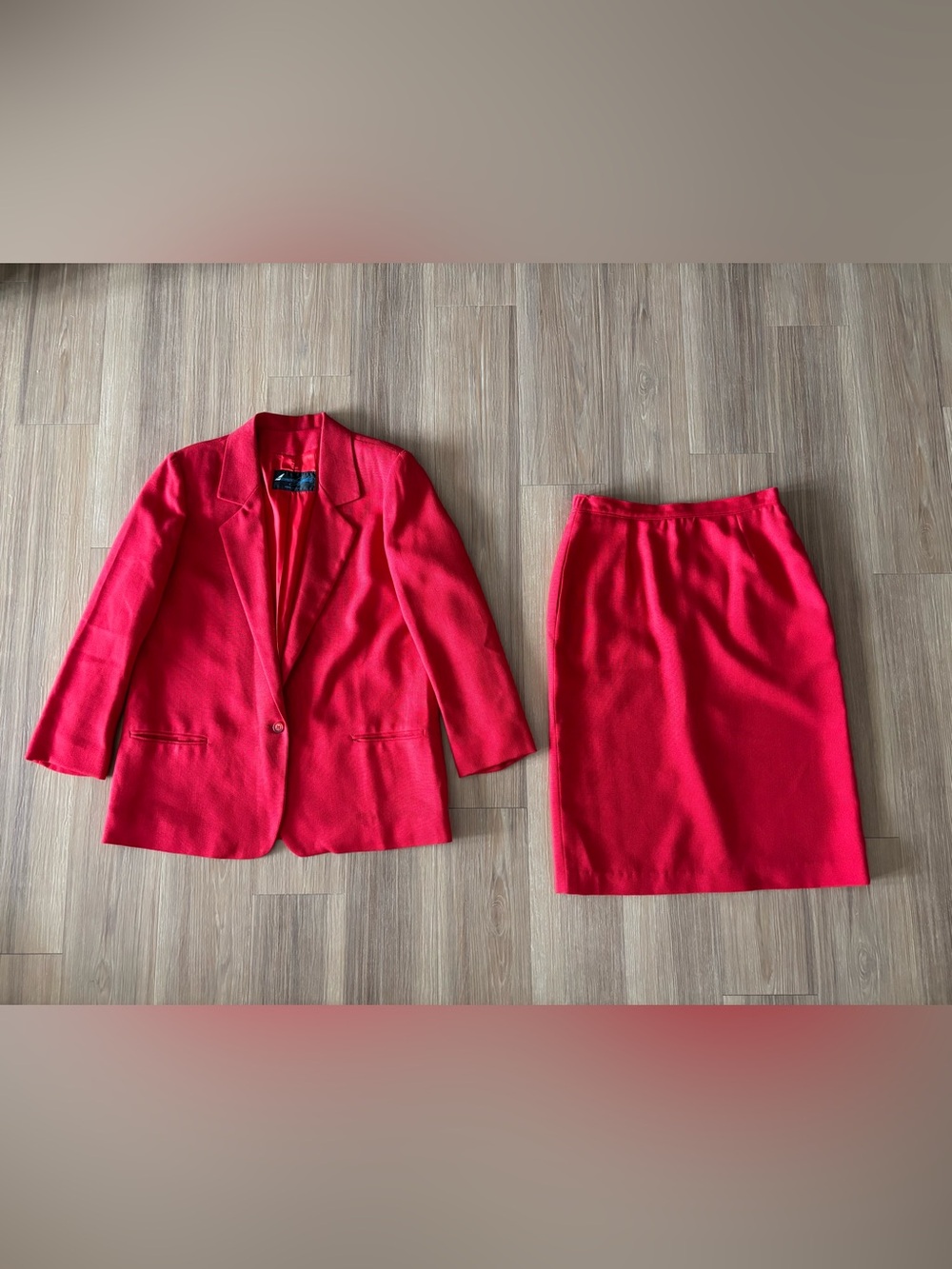 VTG American Signature Suit 2 Piece Skirt Set Red Women 12 Office Old Money USA